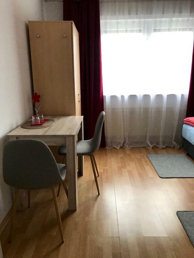 Juna Karlsruhe Ngoại thất bức ảnh